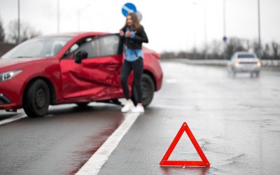 Be a Good Samaritan: How to Help Someone in a Roadside Emergency
